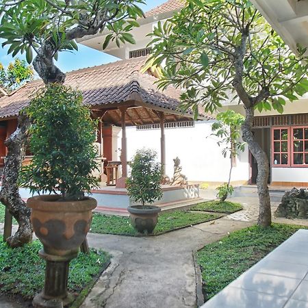 Halaman Depan Hostel Ubud Zewnętrze zdjęcie