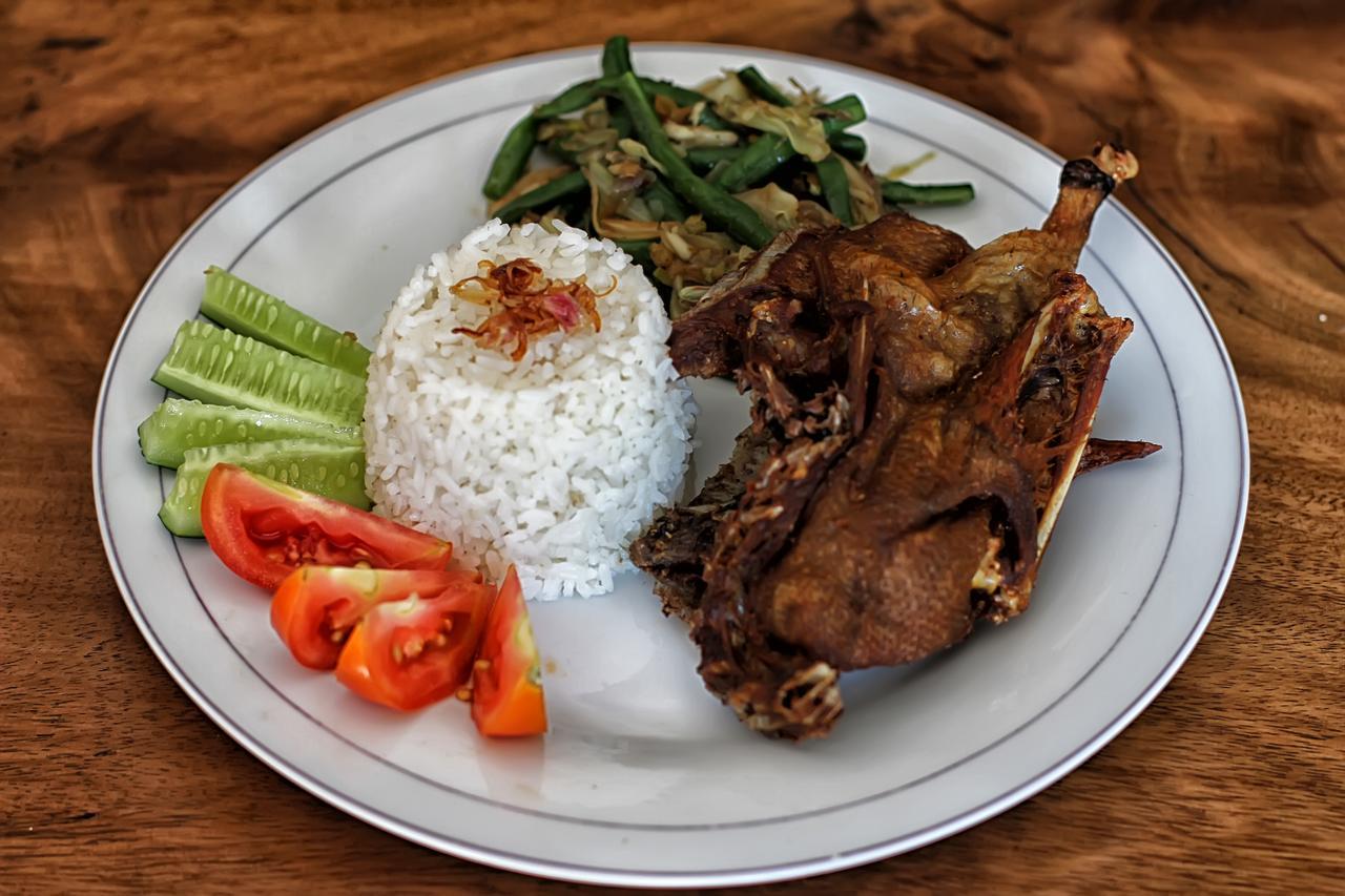 Halaman Depan Hostel Ubud Zewnętrze zdjęcie