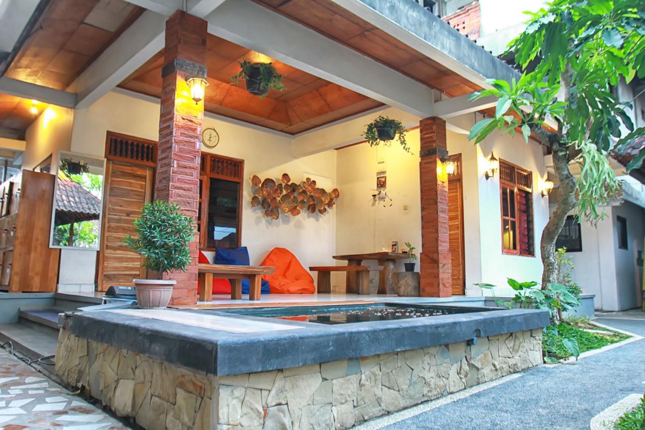 Halaman Depan Hostel Ubud Zewnętrze zdjęcie